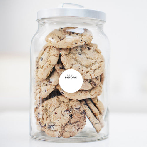 Minimalist labels with Best Before sticker for your cookie jars